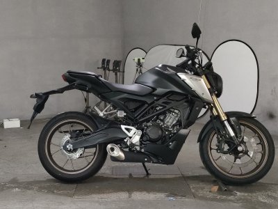 Honda CB125R 2021