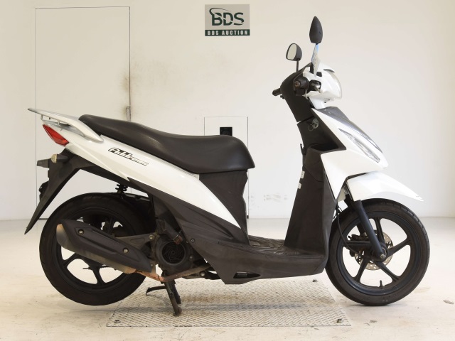 Suzuki ADDRESS V110