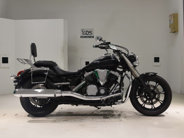 Yamaha MIDNIGHTSTAR XVS950 2011