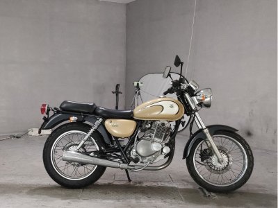 Suzuki ST250E