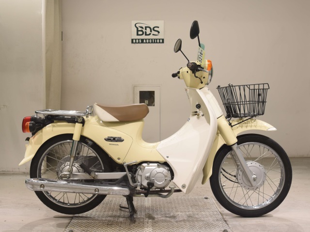 Honda C110 2011