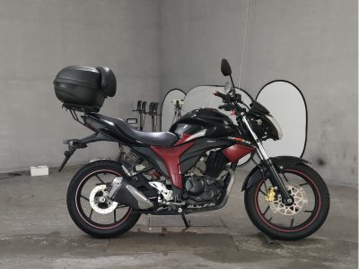 Suzuki GIXXER150