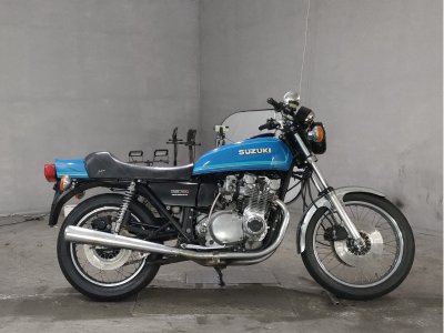 Suzuki GS750