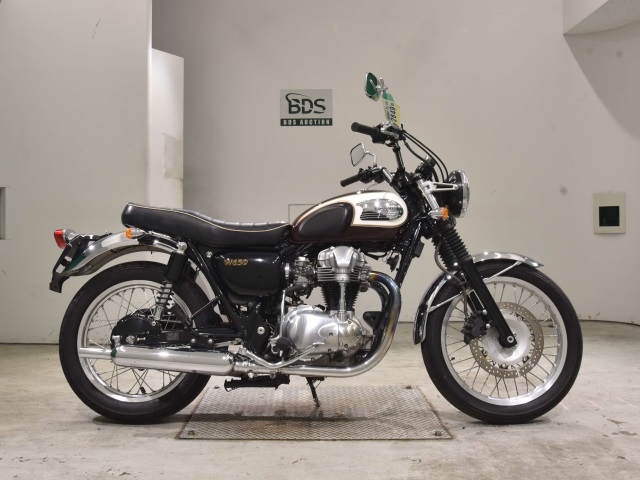 Kawasaki W650 2006