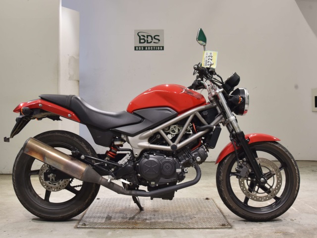 Honda VTR250 2013