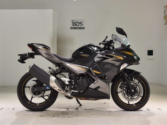 Kawasaki NINJA400 2022