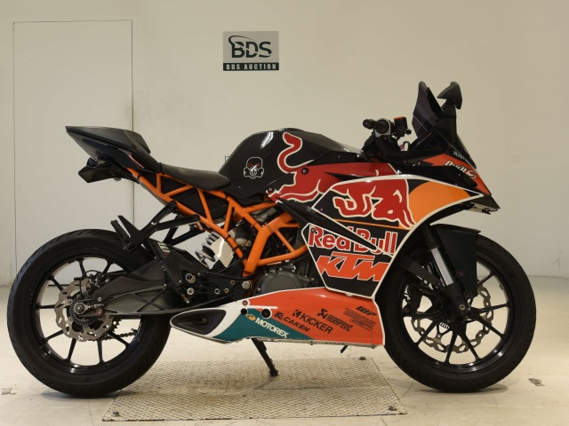 KTM RC 390 2016