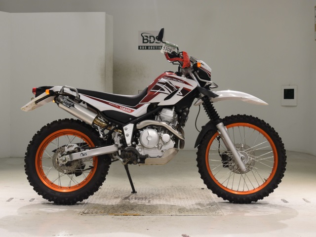 Yamaha SEROW XT250 2017