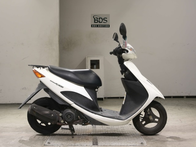 Suzuki ADDRESS V50