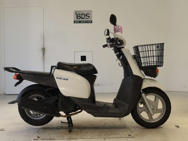 Yamaha GEAR 2011