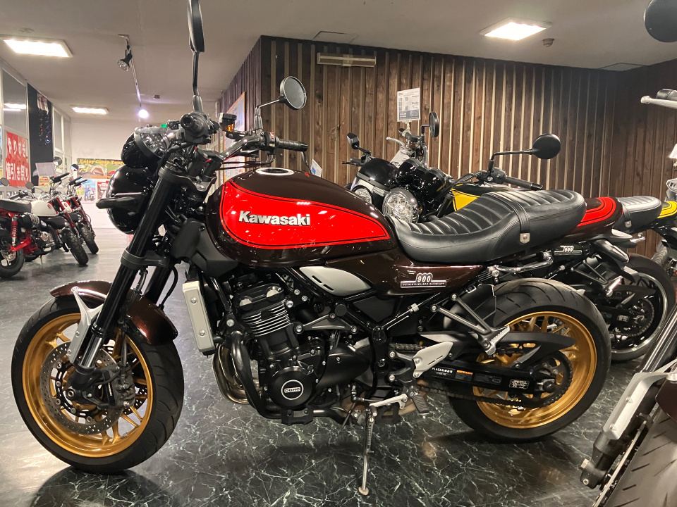 Kawasaki SILVERWING600GTA 2022