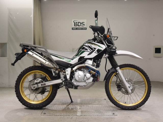 Yamaha SEROW XT250 2018