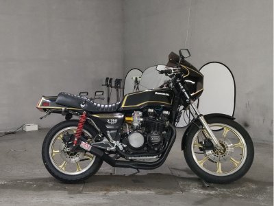 Kawasaki Z750FX 2013