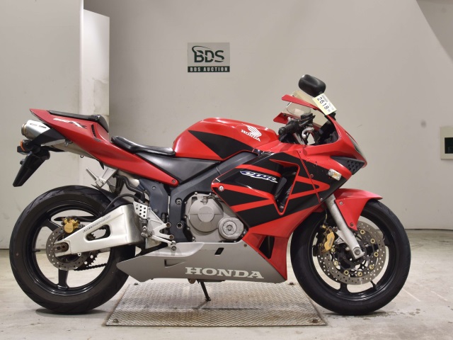 Honda CBR600RR 2004