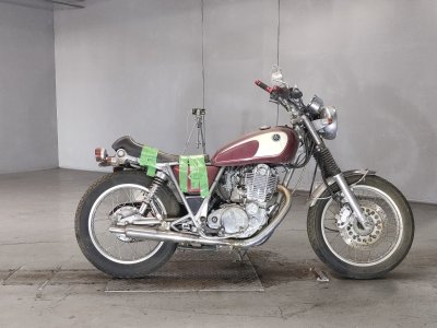Yamaha SR400 2005
