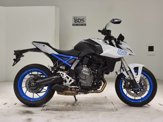 Suzuki GSX-8S 2023