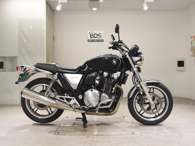 Honda CB1100 2010