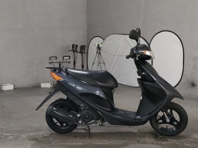 Suzuki ADDRESS V50