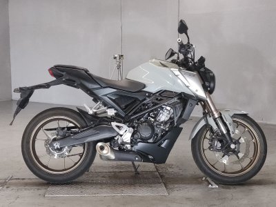 Honda CB125R 2021