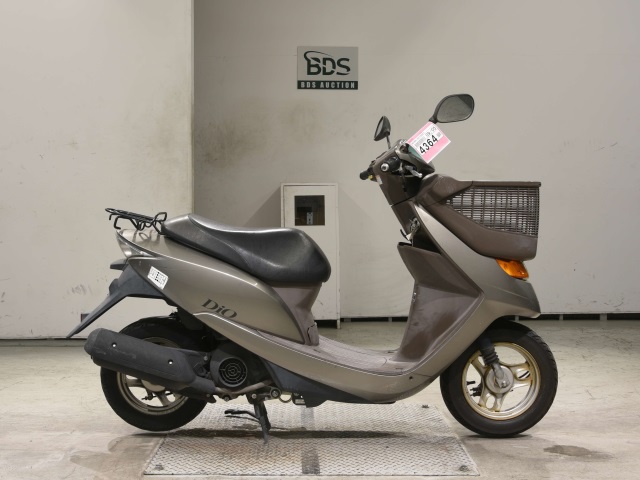 Honda DIO CESTA 2011