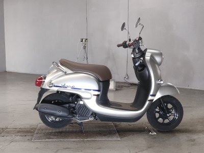 Yamaha VINO50 2018