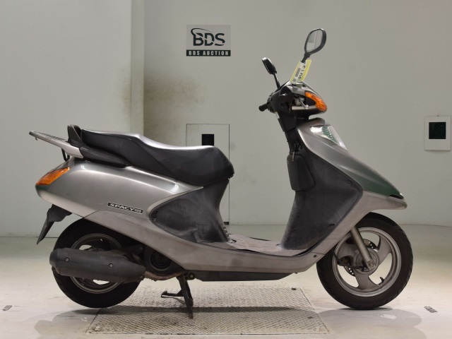 Honda SPACY100 2003