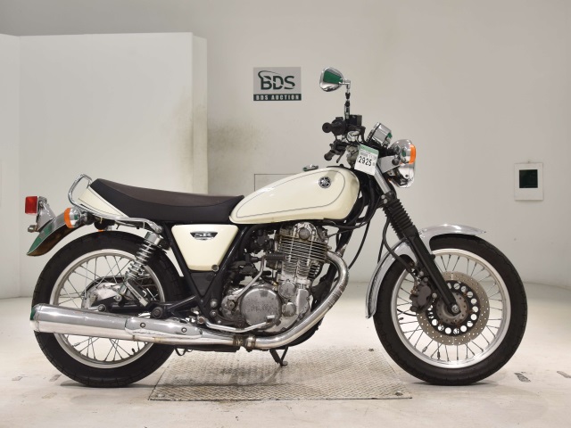 Yamaha SR400 2014