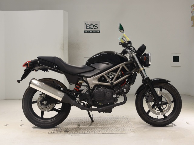 Honda VTR250 2013