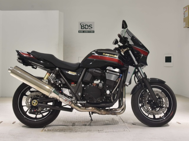 Kawasaki ZRX1200 DAEG 2015