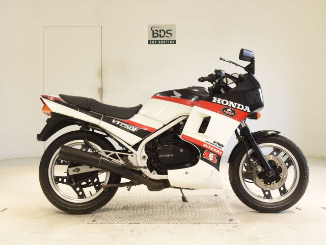 Honda VT250FE INTEGRA 1984