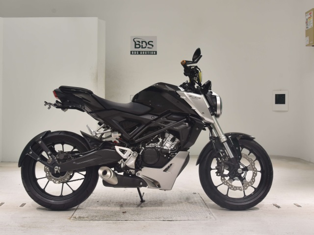 Honda CB125R 2018
