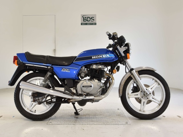 Honda CB250N 1981