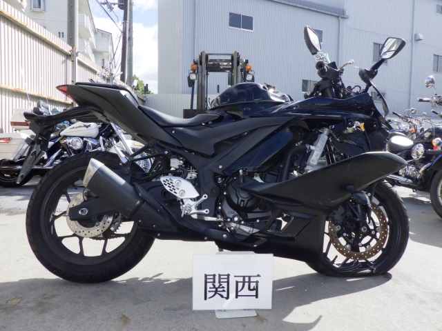 Yamaha YZF-R25A 2021
