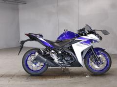Yamaha YZF-R25 2015