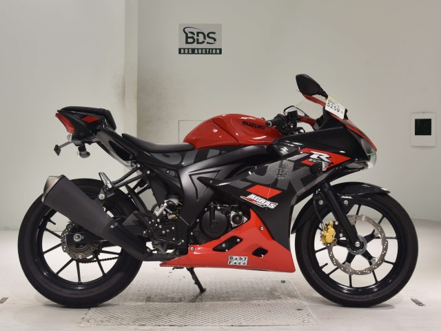 Suzuki GSX-R125