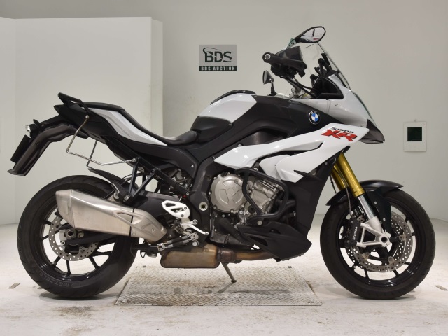 BMW S1000XR 2015