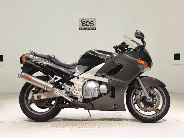 Kawasaki ZZ-R400 2000