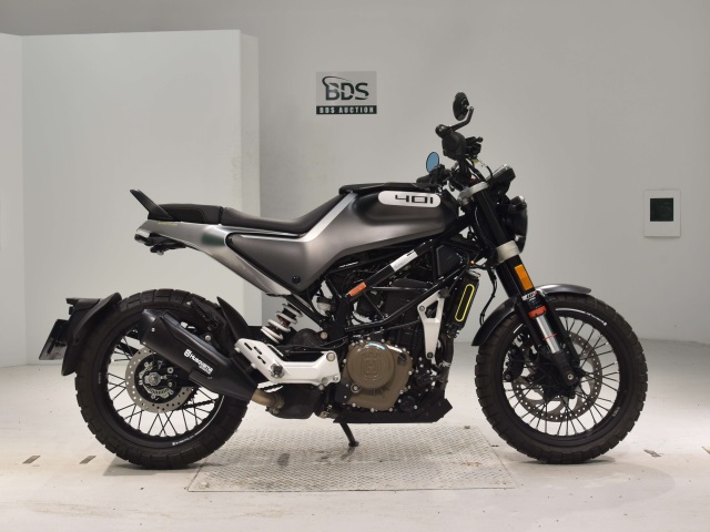 Husqvarna SVARTPILEN 401 2022