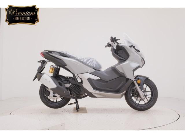Honda ADV 160 2025