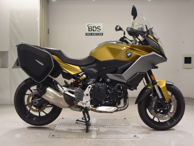 BMW F900XR 2020