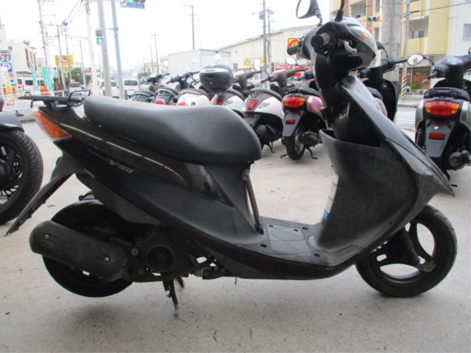 Suzuki ADDRESS V50