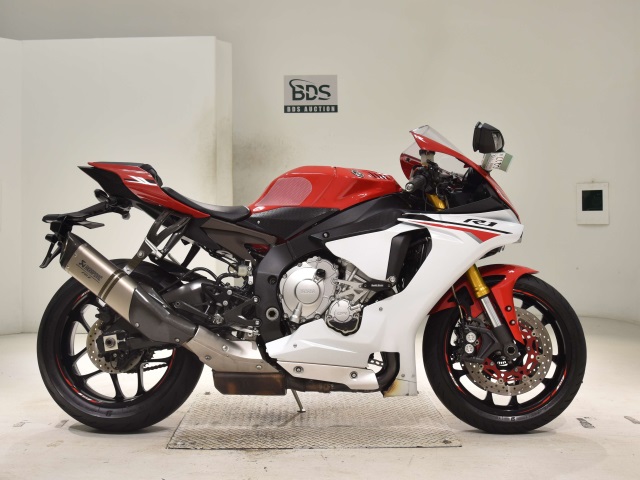 Yamaha YZF-R1 2015