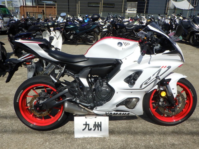 Yamaha YZF-R7-2 2023