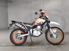 Yamaha SEROW XT250 2018
