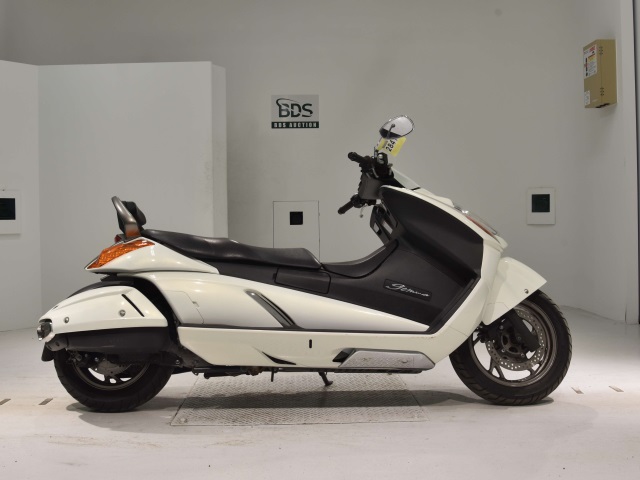Suzuki GEMMA250 2008