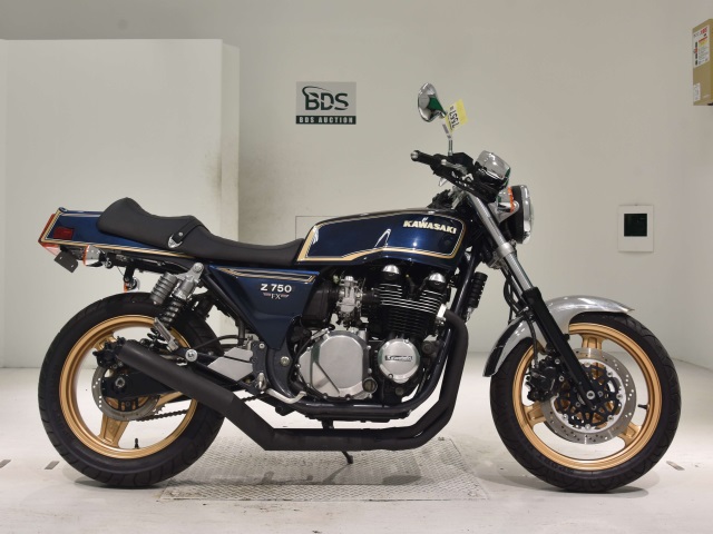 Kawasaki ZEPHYR750