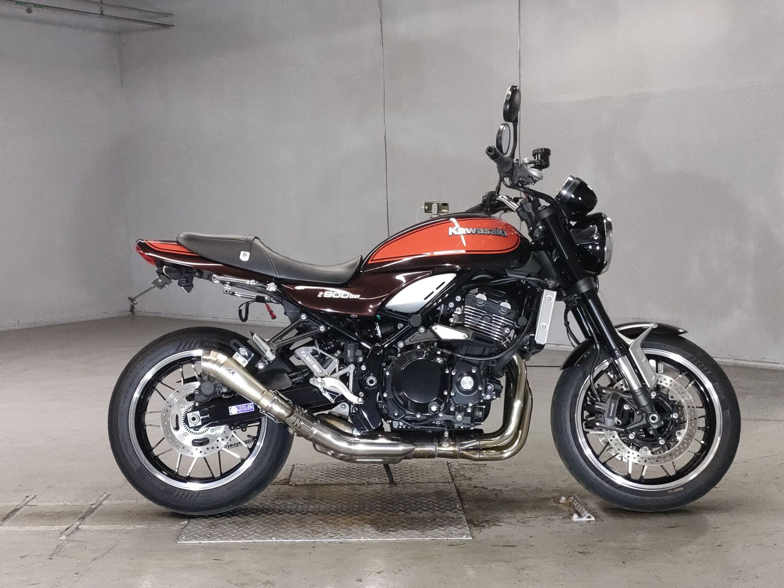 Kawasaki Z900RS 2018