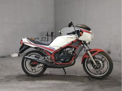 Yamaha RZ250R 1983