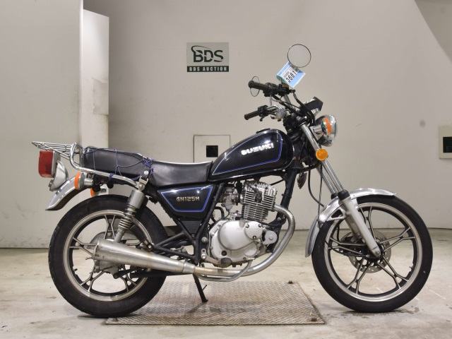 Suzuki GN125H 2017
