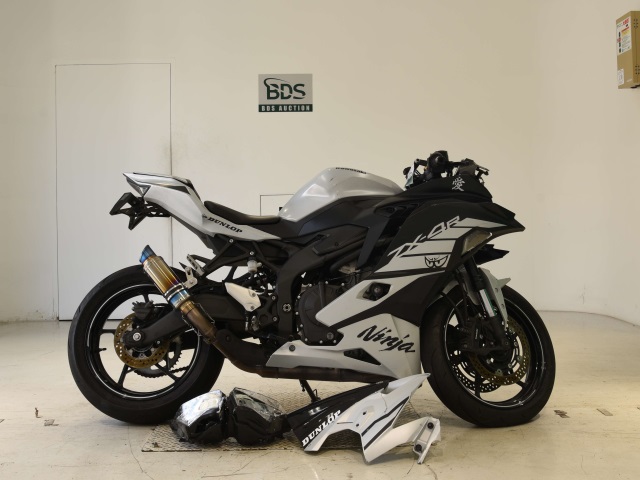 Kawasaki ZX-4R SE 2024